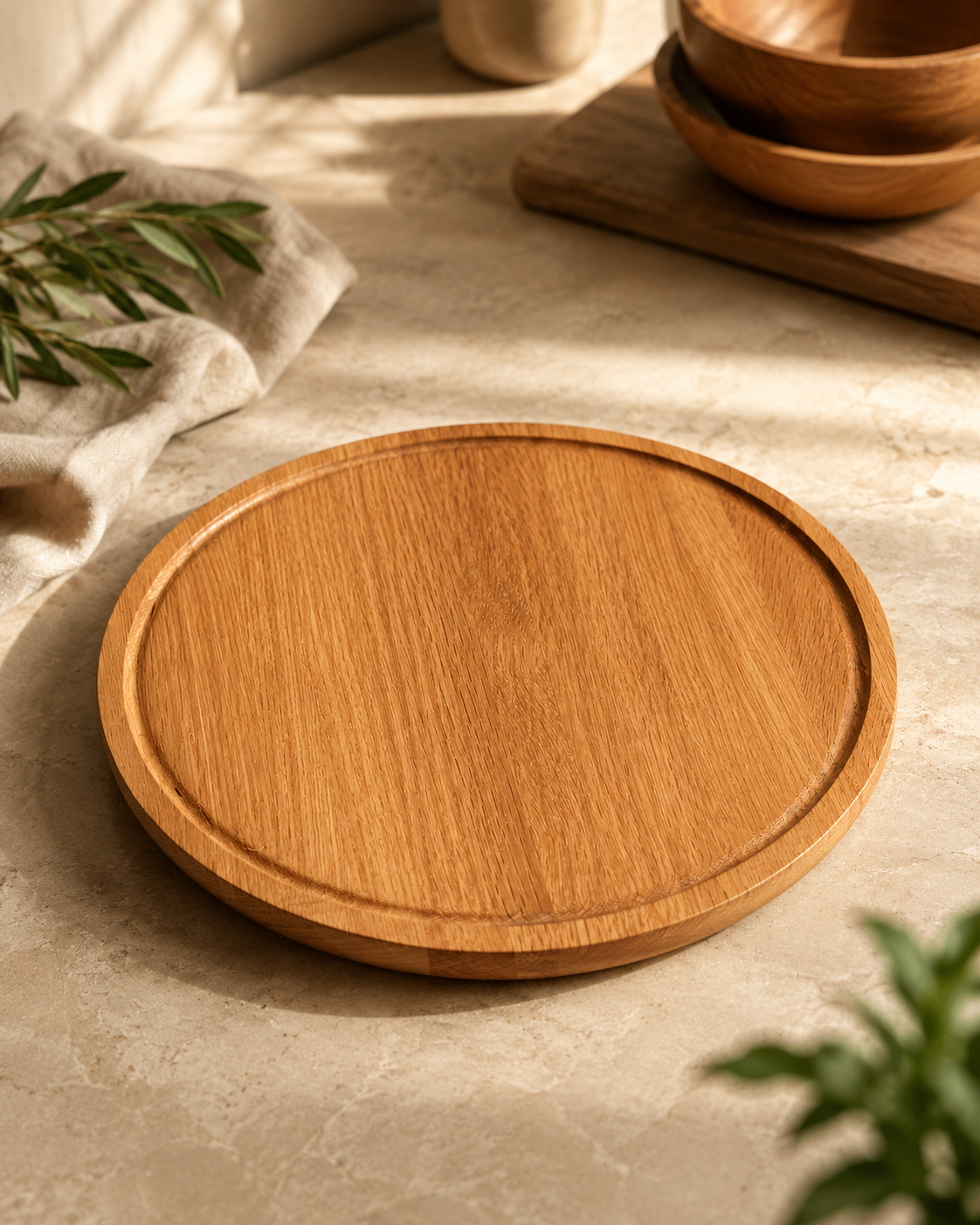Round Serving Plate — handcrafted wooden kitchenware